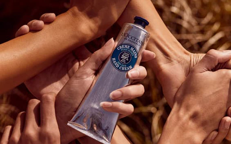 مراقبت از دست‌ها و ناخن‌ها در فصل پاییز