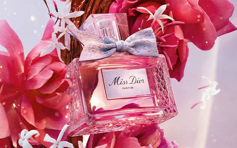 میس دیور(Miss Dior):میراثی خاطره‌انگیز