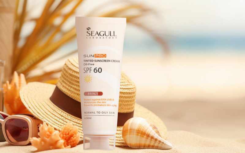 سی‌گل مدل SPF60 محافظ UVA ،UVB