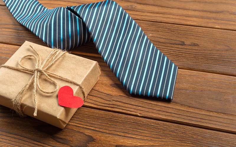 کراوات برای کادوی روز معلم