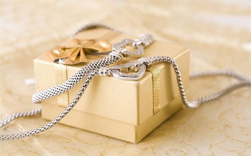 وسایل زینتی برای هدیه روز معلم