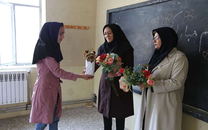 برگزاری جشن روز معلم