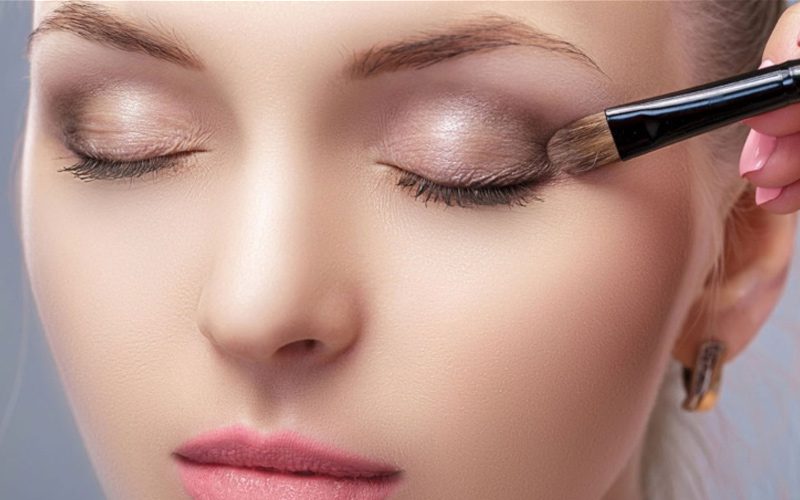 آرایش لایت چیست؟ میکاپ طبیعی و سبک