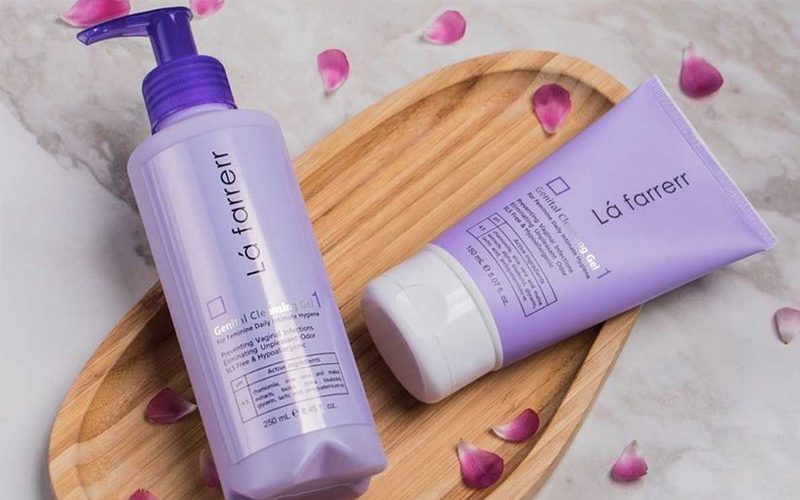 ژل-بهداشتی-بانوان-لافارر