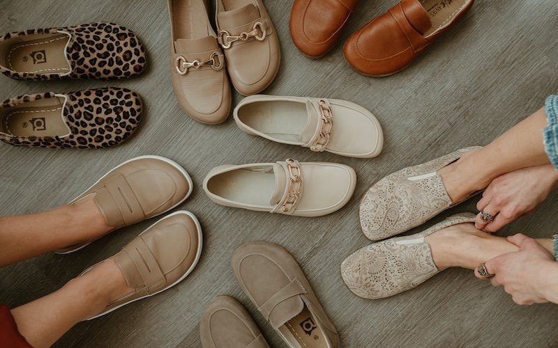 کفش لوفر چیست؟ کفش ترند زنانه و مردانه
