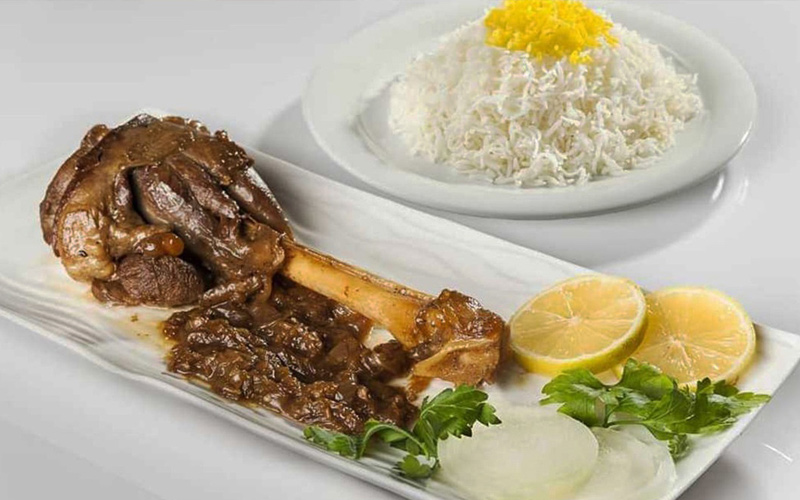 چلو گوشت نذری در محرم