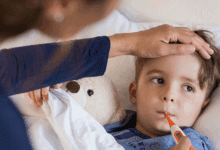 چگونه با تب سنج تب کودک را بگیریم؟