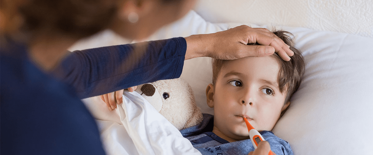 چگونه با تب سنج تب کودک را بگیریم؟