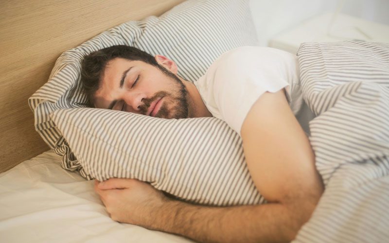 نقش خواب در بازیابی انرژی