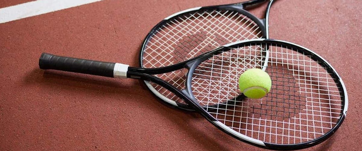 راهنمای خرید راکت تنیس: کلید موفقیت در بازی شما