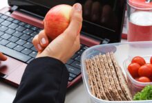 10 میان‌وعده سالم برای کارمندها