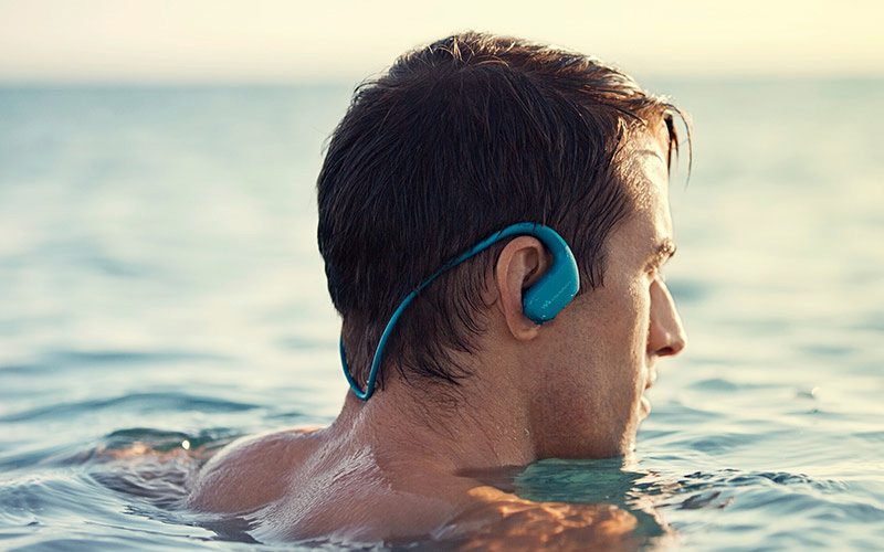 هدفون ضد آب چیست؟