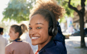 JBL Live 460NC