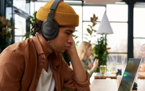 JBL Tune 770NC