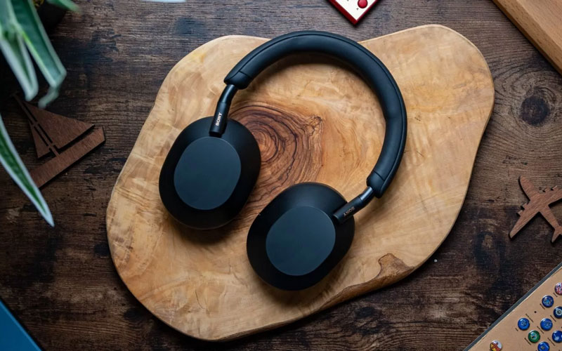 ظاهر زیبای هدفون سونی WH-1000XM5