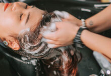 چند روز بعد از رنگ مو شامپو بزنیم؟