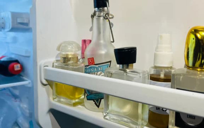 نگهداری عطر در یخچال