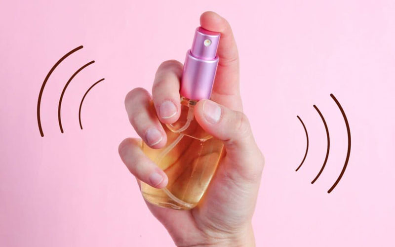 بطری عطر را تکان ندهید