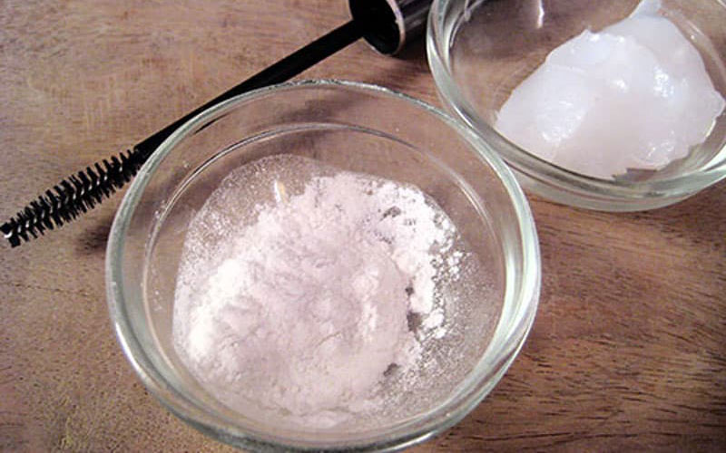 پودر بچه با وازلین برای صورت