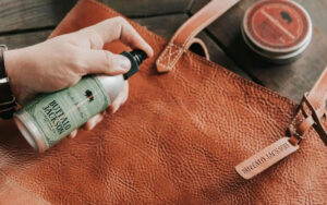 روغن مناسب کیف چرم