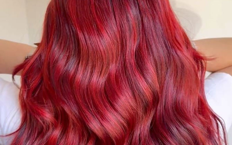 شرابی آلبالویی (Cherry Red)